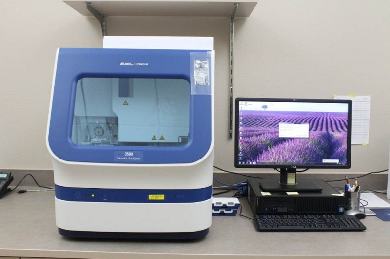 Máy phân tích ADN hiện đại tại bệnh viện MEDLATEC