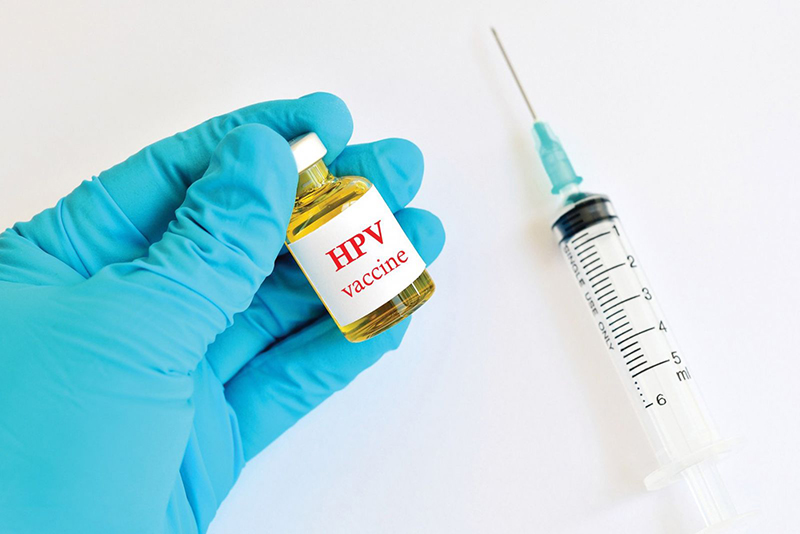 Vắc xin ngừa HPV giúp giảm khả năng mắc ung thư cổ tử cung ở nữ giới