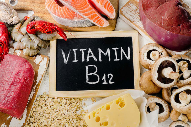 Đừng quên bổ sung vitamin B12 bạn nhé