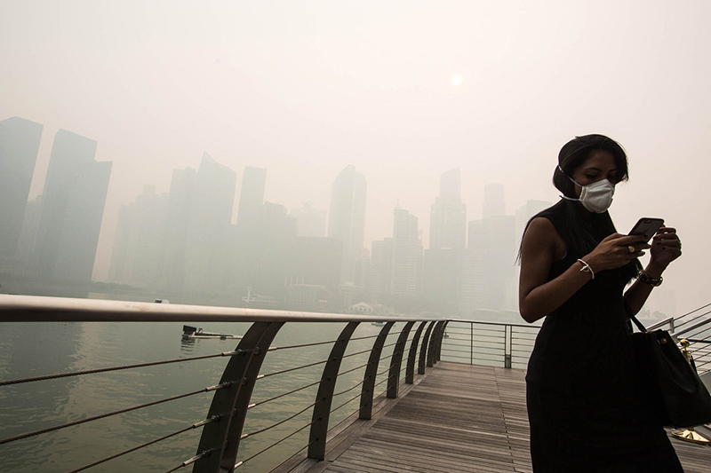Vấn nạn ô nhiễm môi trường luôn là mối đe dọa bệnh viêm đường hô hấp cấp cực lớn đối với sức khỏe của bạn