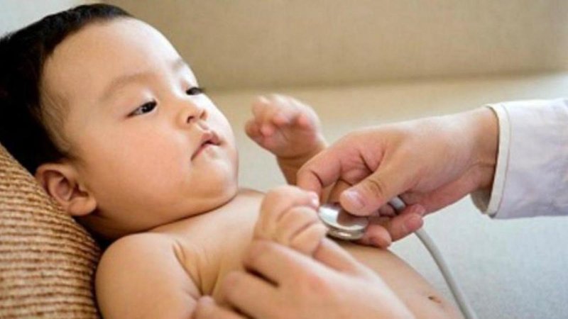 Viêm phổi do virus ở trẻ thường không gây nặng như do vi khuẩn