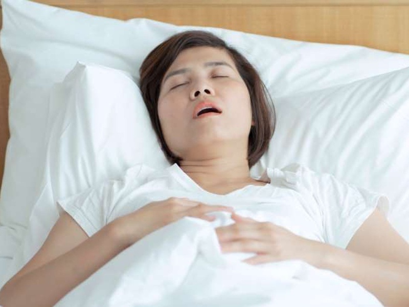 Khó thở là triệu chứng thường gặp ở bệnh viêm đường hô hấp dưới