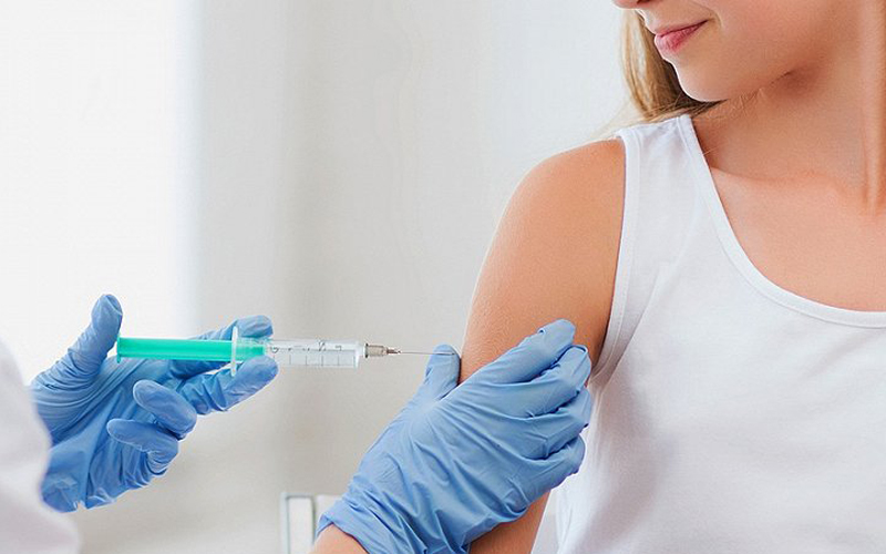Khuyến khích tiêm vắc xin HPV để ngăn ngừa ung thư cổ tử cung ở nữ giới