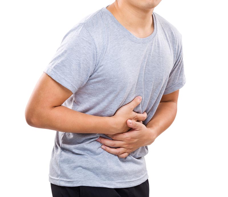 Người thường xuyên đau vùng thượng vị, buồn nôn, ơ hơi là đối tượng nên nội soi và kiểm tra dạ dày