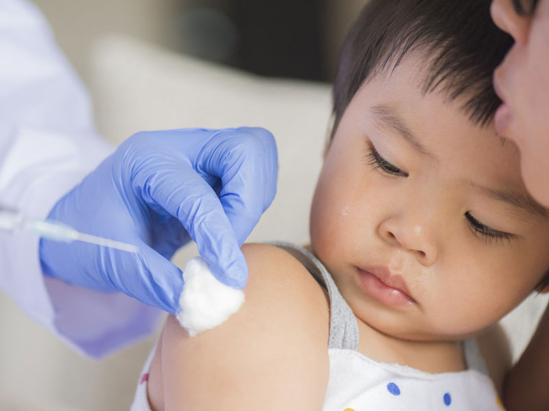 Tiêm 2 mũi vắc xin Synflorix cho trẻ từ 2 đến 5 tuổi