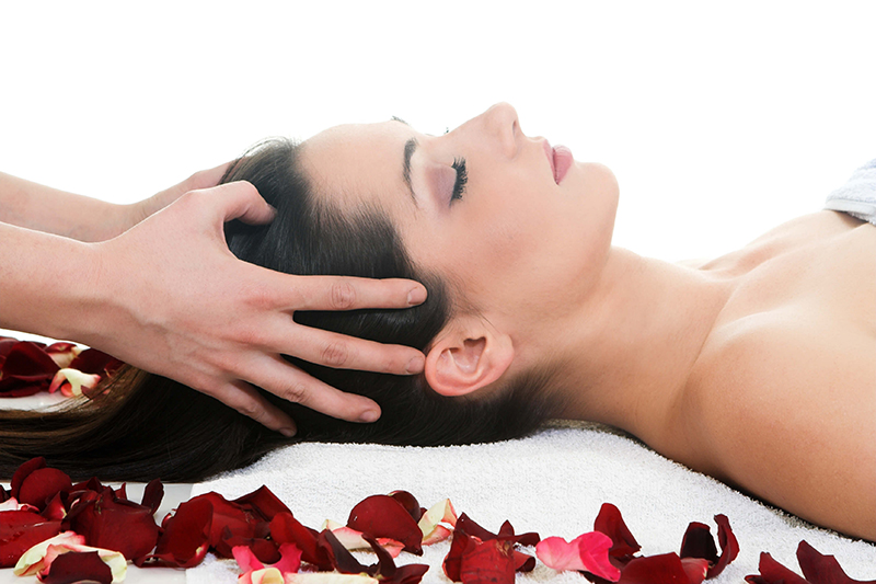 Massage giúp giảm tần suất các cơn đau nửa đầu bên phải