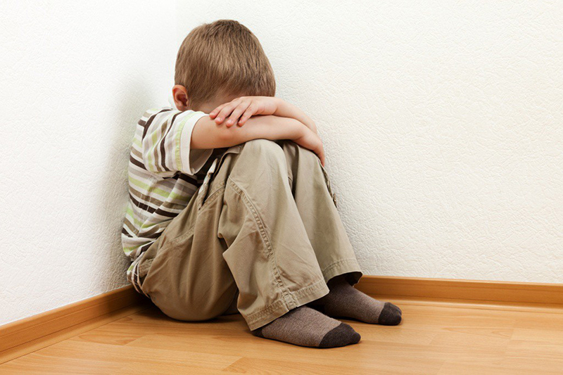 Trẻ mắc bệnh tự kỷ ngày càng nhiều khiến nhiều phụ huynh vô cùng lo lắng