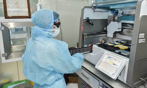 Bệnh viện tư nhân đầu tiên tại miền Bắc được Bộ Y tế cấp phép thực hiện xét nghiệm SARS-CoV-2