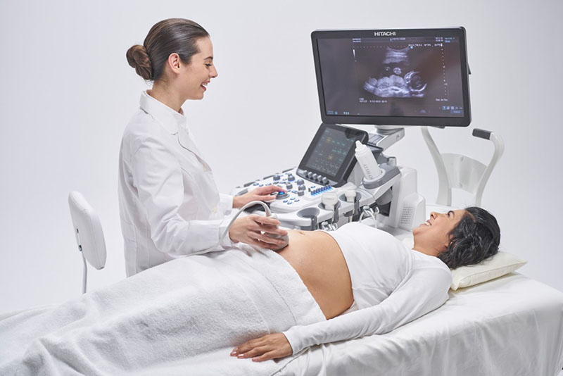 Kiểm tra thai định kỳ theo dõi của bác sĩ để phát hiện những bất thường của thai