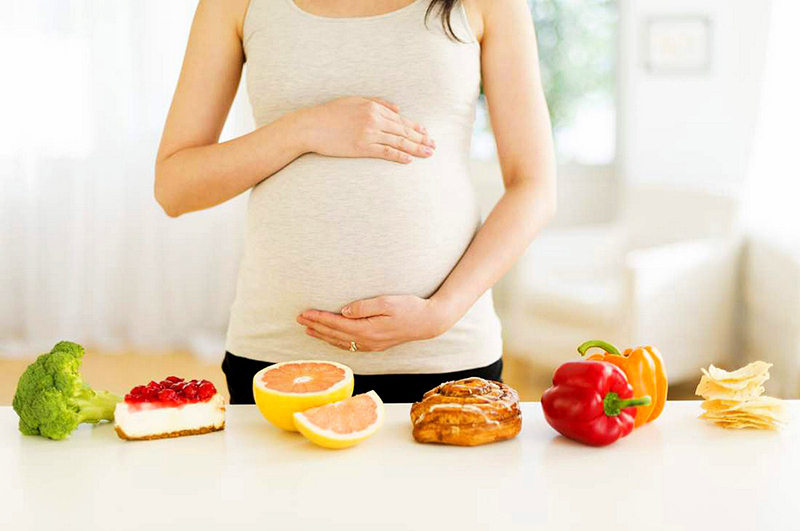 Trong 3 tháng đầu chế độ dinh dưỡng rất quan trọng với mẹ bầu