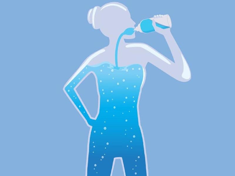 Lượng nước tiểu thải ra còn phụ thuộc vào lượng nước mà bạn cung cấp cho cơ thể mỗi ngày