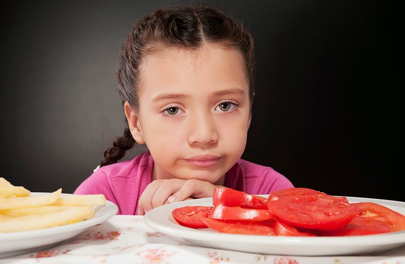 Trẻ biếng ăn có nguy cơ cao dẫn đến thiếu máu dinh dưỡng