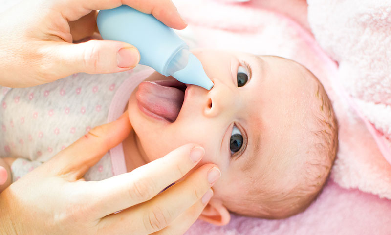 Vệ sinh tai mũi họng giúp phòng ngừa viêm phế quản cho trẻ