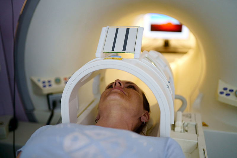 Chụp MRI có tiêm thuốc đối quang từ nhằm phát hiện ra các khối u, tồn thương hay biến dạng cấu trúc cơ thể