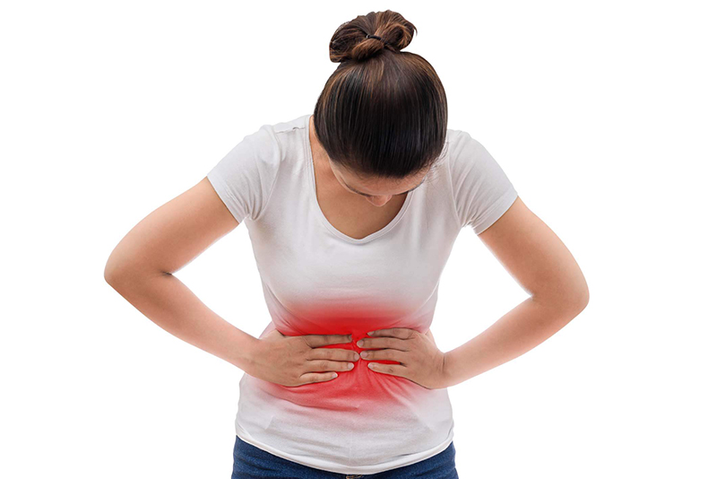 Đau bụng dưới dữ dội là một trong những dấu hiệu của bệnh