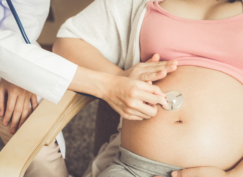  Nhiều thai phụ có nhu cầu làm dịch vụ xét nghiệm ADN thai nhi