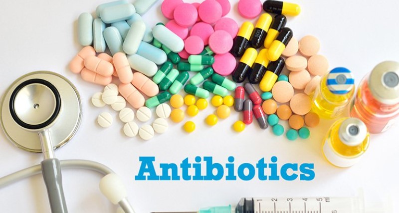 Các loại thuốc kháng sinh với công dụng chính chống khuẩn và nấm dễ dàng tìm mua nhiều ở nhà thuốc