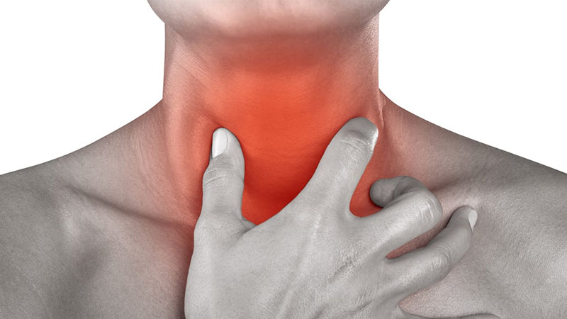 Triệu chứng đau họng thường xuất hiện khi mắc cảm lạnh