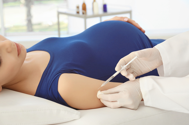 Tiêm phòng vacxin khi mang thai giúp mẹ đảm bảo sức khỏe tốt hơn suốt thai kỳ