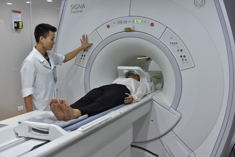 Chụp MRI não không sử dụng tia bức xạ