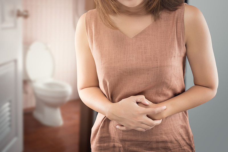 Người mắc bệnh Crohn thường bị tiêu chảy mạn tính, khiến cơ thể suy nhược