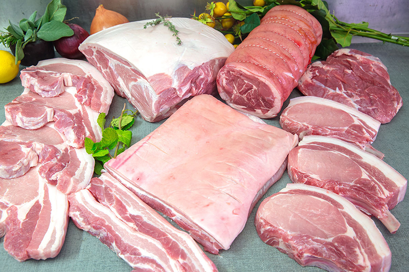 Nên chọn mua thịt có nguồn gốc xuất xứ rõ ràng, không có dấu hiệu bất thường