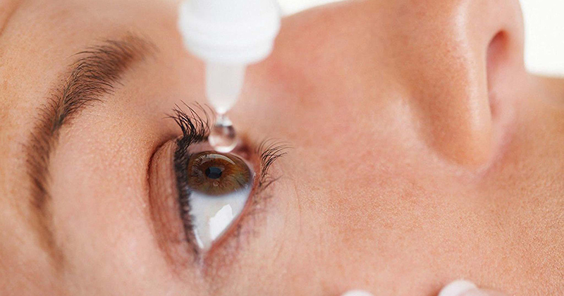 Thuốc nhỏ mắt hỗ trợ giúp mắt hồi phục