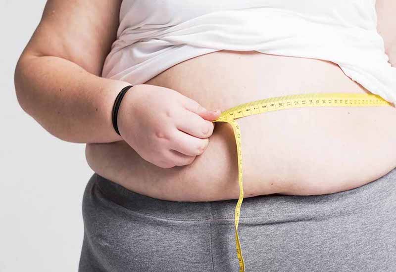 Vấn đề về cân nặng cũng là một trong các nguyên nhân khiến khớp gối bị thoái hóa