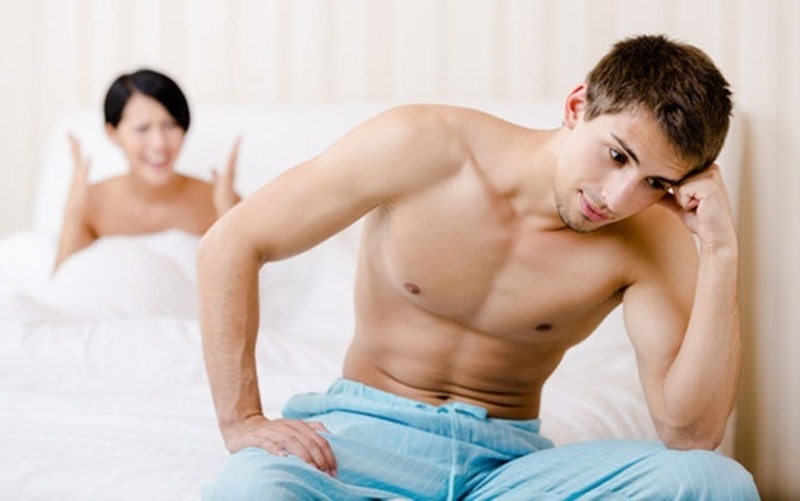 Thói quen ít vận động thể chất ảnh hưởng không nhỏ đến sức khỏe và đặc biệt là ham muốn tình dục của nam giới