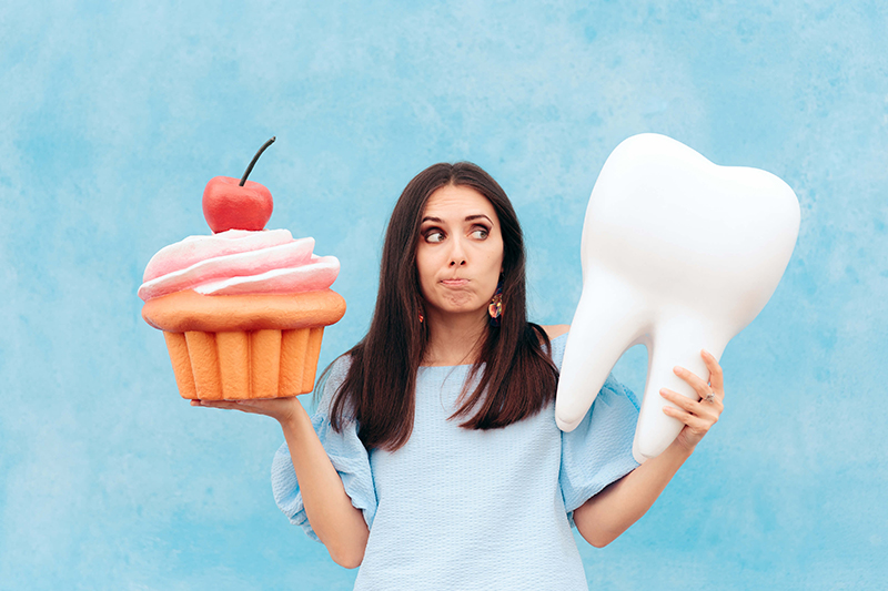 Răng bị mục khiến bạn phân vân trong việc chọn lựa thậm chí là từ bỏ món ăn ưa thích