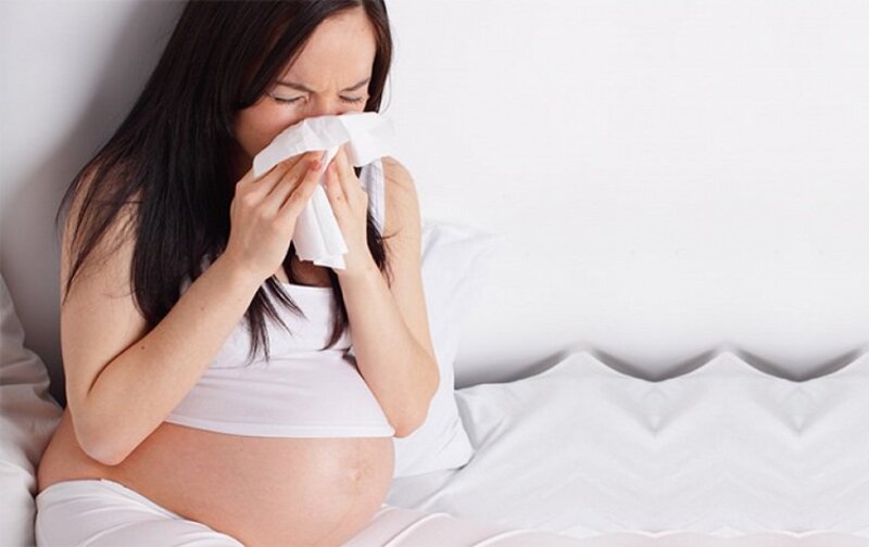 Phụ nữ mang thai dễ nhiễm cúm và khó điều trị