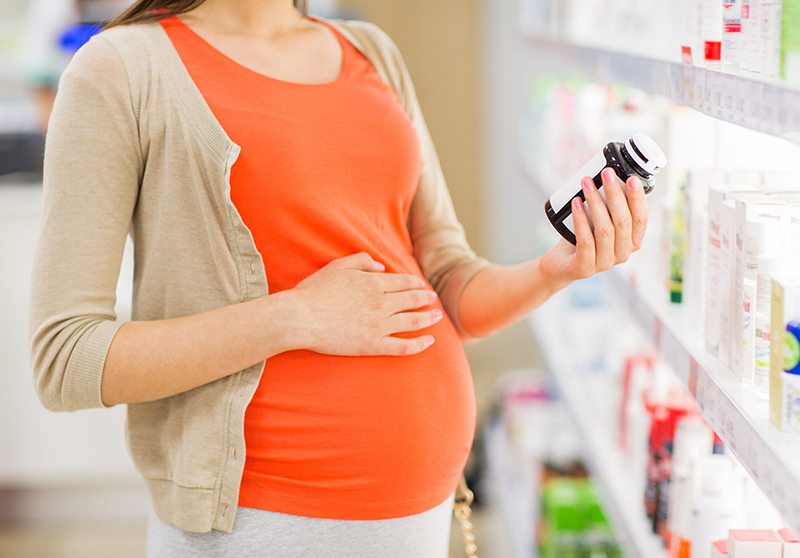 Phụ nữ có thai thường được chống chỉ định đặt vòng tránh thai