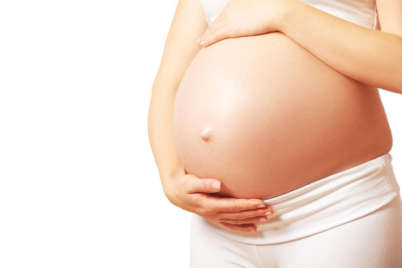Phụ nữ mang thai ngoài 35 tuổi nên đi xét nghiệm NIPT