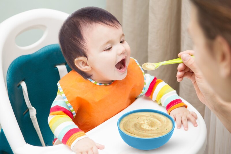 Chế độ ăn uống tốt giúp tăng sức đề kháng tự nhiên cho trẻ