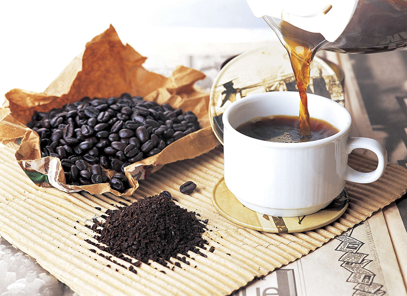 Người mắc bệnh thiếu máu không nên uống cà phê để tránh giảm sự hấp thụ sắt từ thức ăn