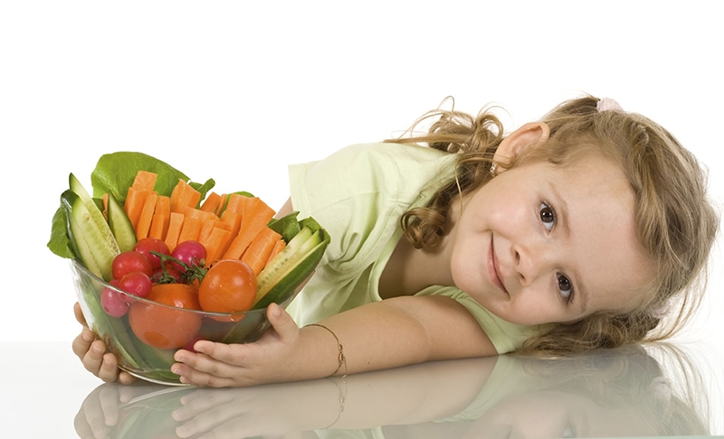 Cần cân bằng dinh dưỡng cho trẻ trong giai đoạn tăng trưởng chiều cao