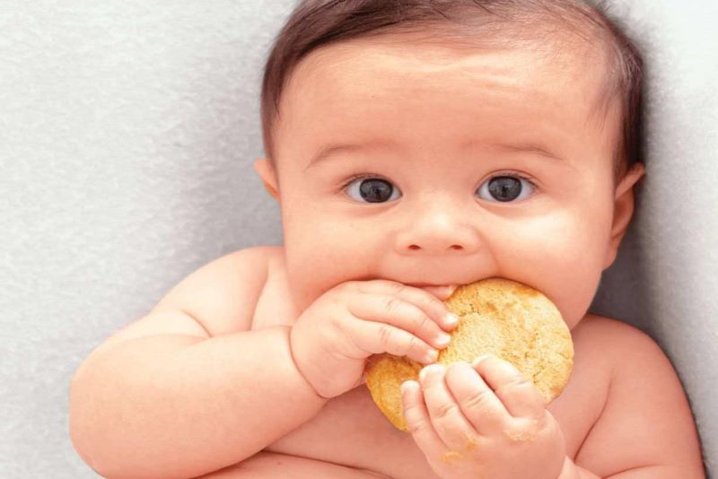 Răng sữa giúp trẻ rèn luyện kỹ năng nhai, tốt cho hệ tiêu hóa