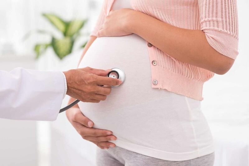 Kiểm tra cổ tử cung ngắn được thực hiện khi khám thai