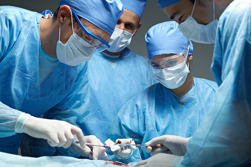 Phẫu thuật là phương pháp điều trị thoát vị bẹn hiệu quả nhất được bác sĩ lựa chọn