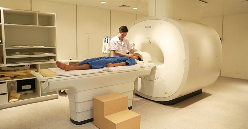Khi nào cần chụp cộng hưởng từ và chụp MRI có ảnh hưởng gì đến sức khỏe không