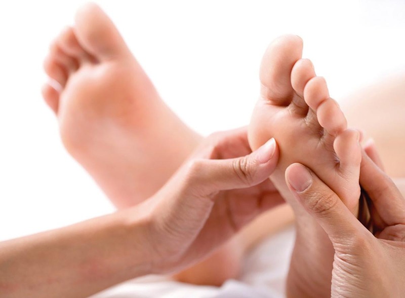 Hạ canxi máu ảnh hưởng đến hoạt động co cơ của chân