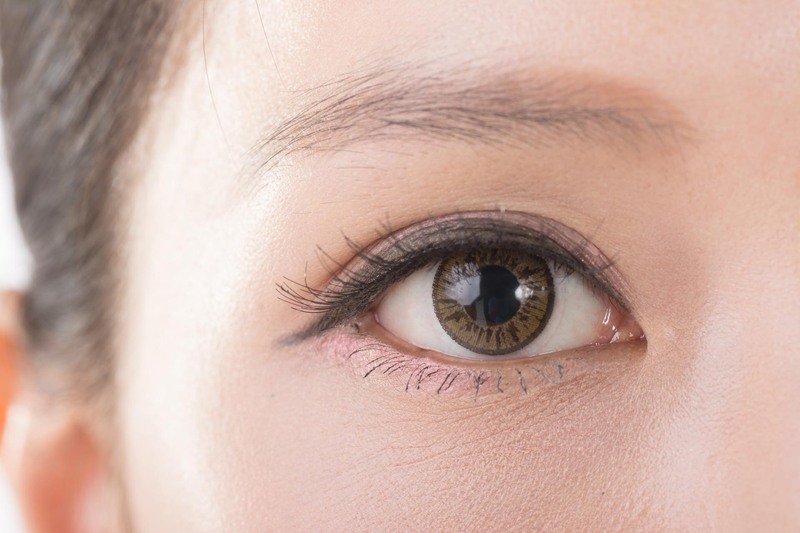 Lưu ý không dụi mắt, tác động vào mắt sau khi tổn thương mắt chưa phục hồi