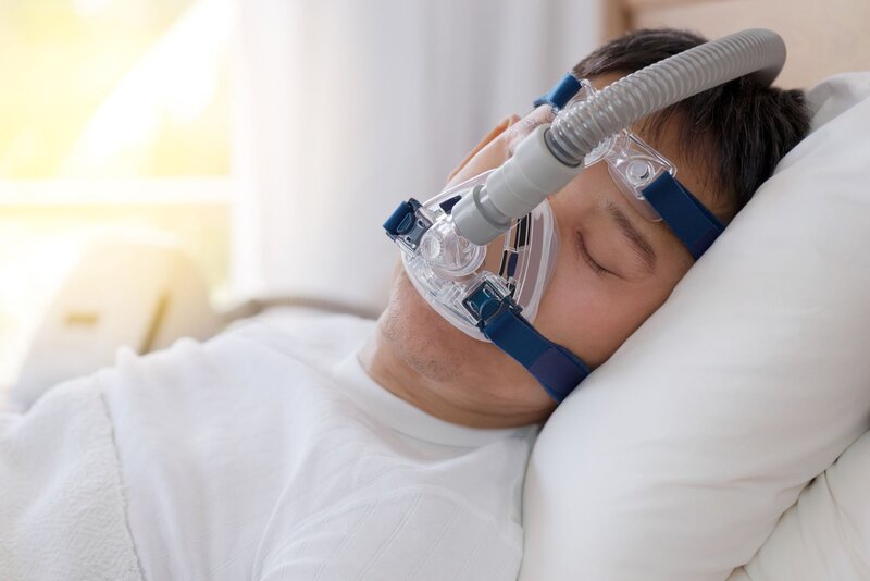 Bệnh nhân suy hô hấp cần được thở máy hỗ trợ