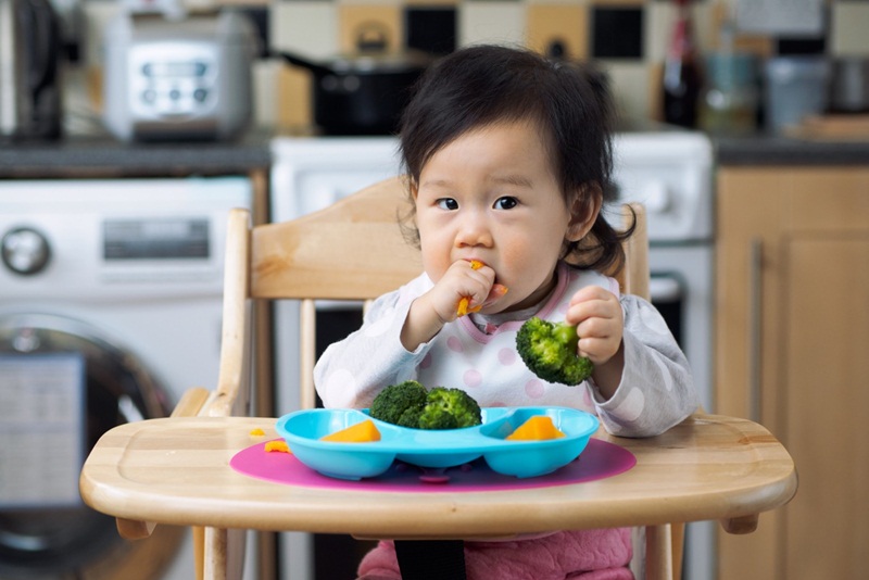 Loại bỏ những thực phẩm dễ gây kích ứng khi bé bước vào giai đoạn ăn dặm