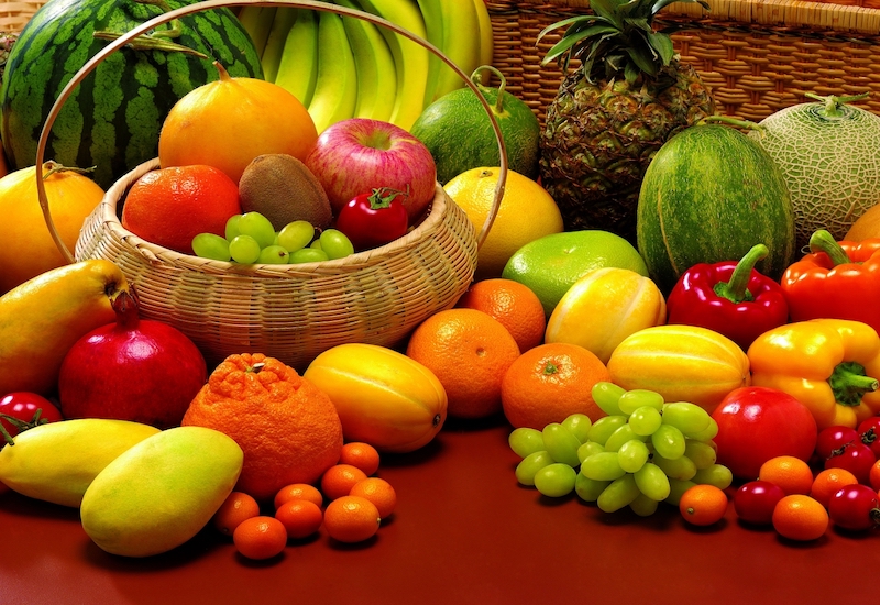 Tăng cường bổ sung các vitamin thiết yếu từ các loại hoa quả tươi cũng là một cách phòng tránh ung thư bàng quang