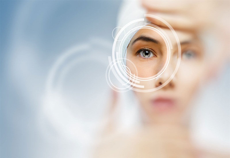 Mắt nhìn mờ sau mổ mắt lác là một biến chứng có thể xảy ra sau khi phẫu thuật