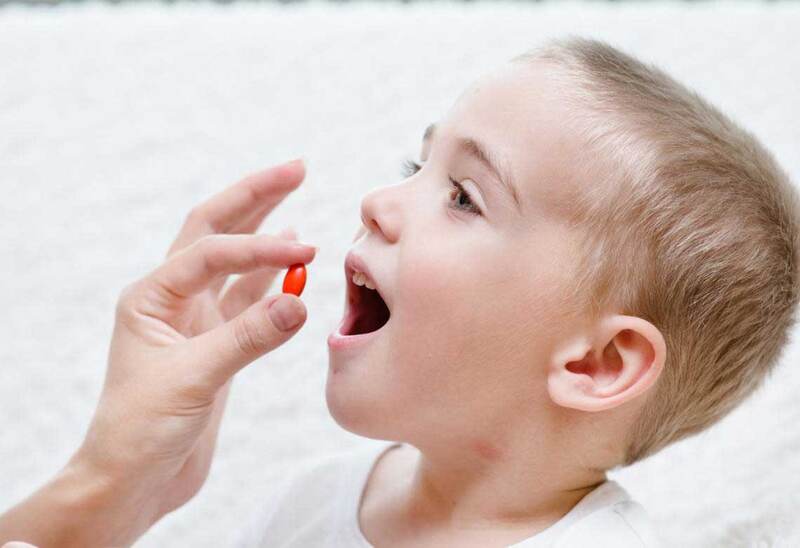 Cần tuân thủ hướng dẫn khi dùng kháng sinh cho trẻ