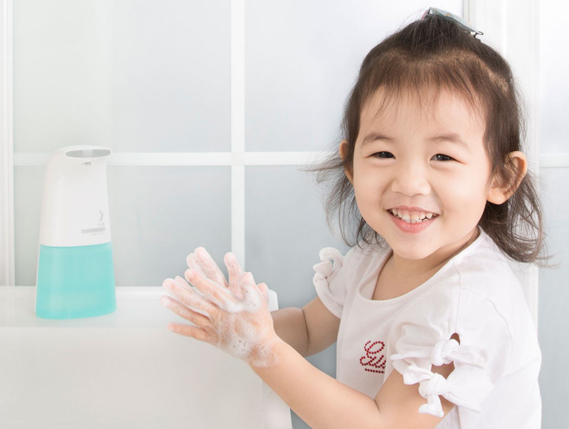 Hướng dẫn trẻ rửa tay bằng xà phòng để ngăn ngừa vi khuẩn, virus