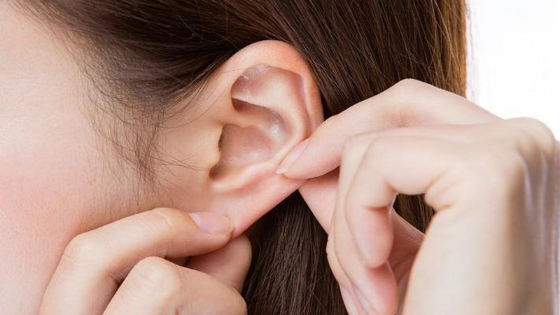 Viêm tai ngoài ít gặp hơn viêm tai giữa nhưng cũng gây nhiều triệu chứng khó chịu