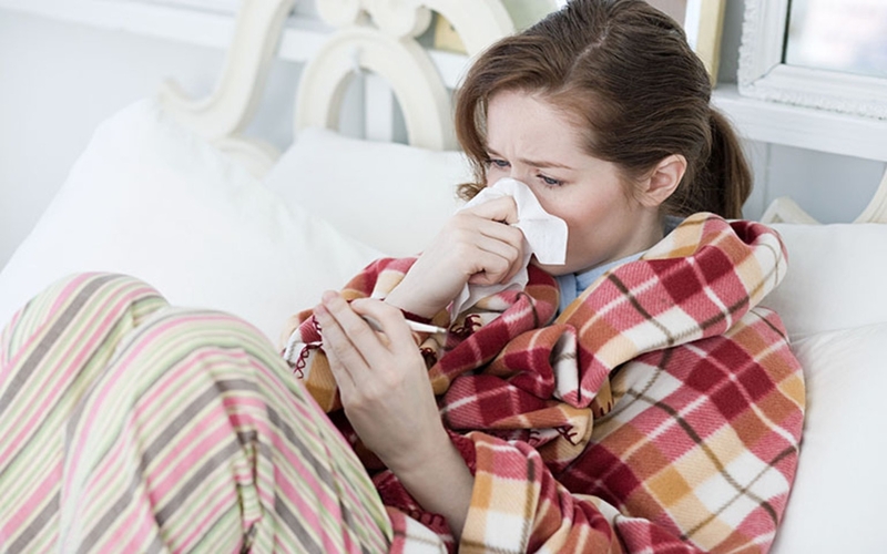 Giữ ấm cơ thể giúp phòng ngừa viêm mũi họng cấp